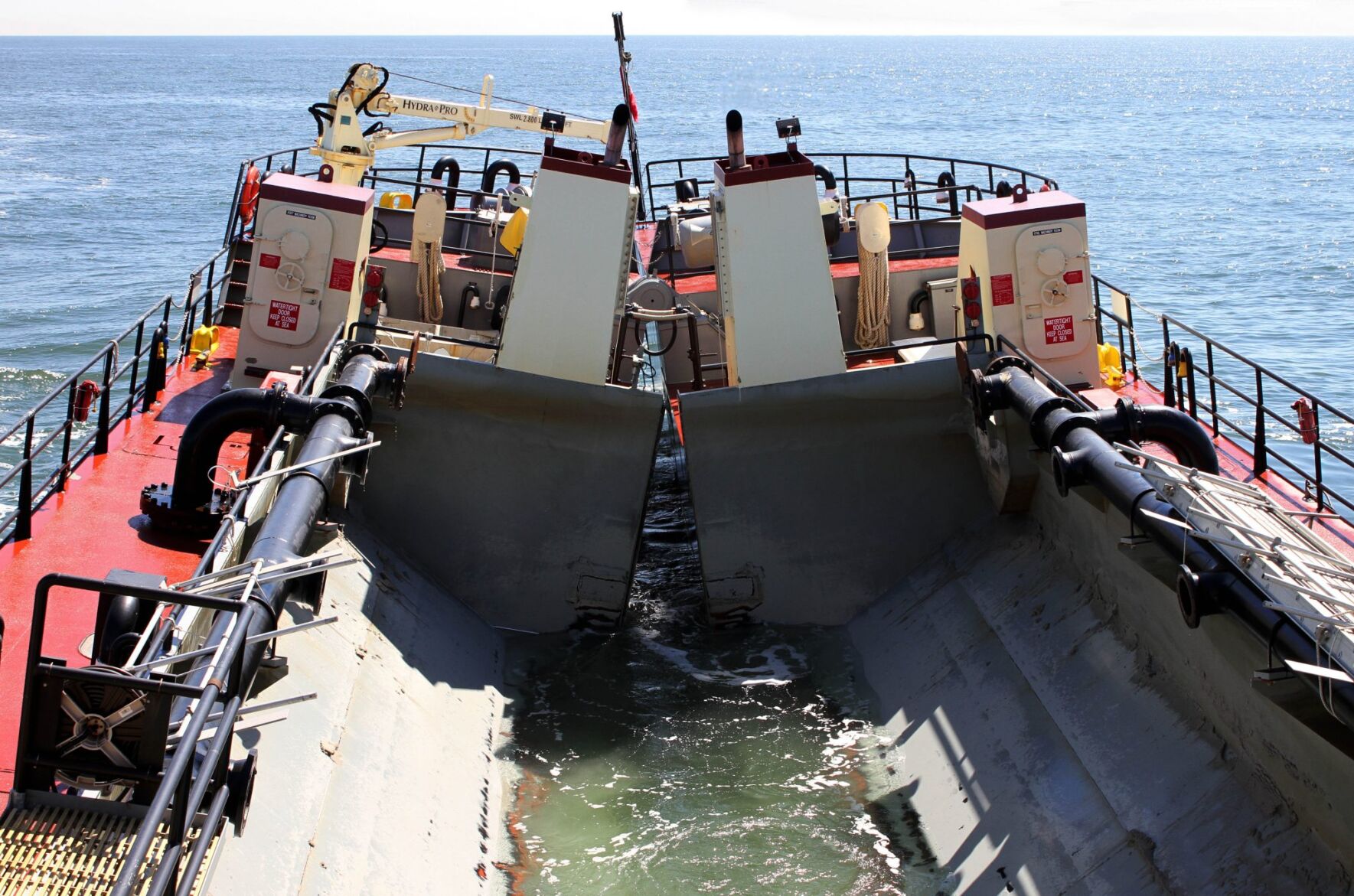 State agrees to allow year-round dredging at ports